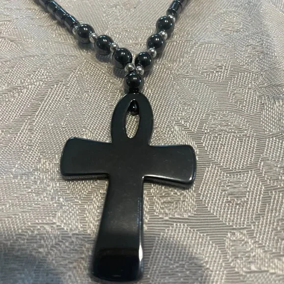 Black Ankh cross necklace with hematite beads. 40g 18" without pendant - Picture 5 of 7